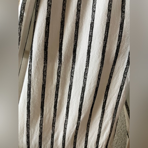 Umgee jumpsuit size S - Picture 3 of 4